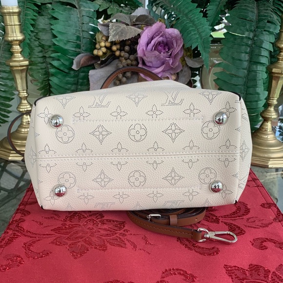 ❤️❤️BRAND NEW/TRADE BOUGHT IN FRANCE HINA PM - Picture 4 of 8